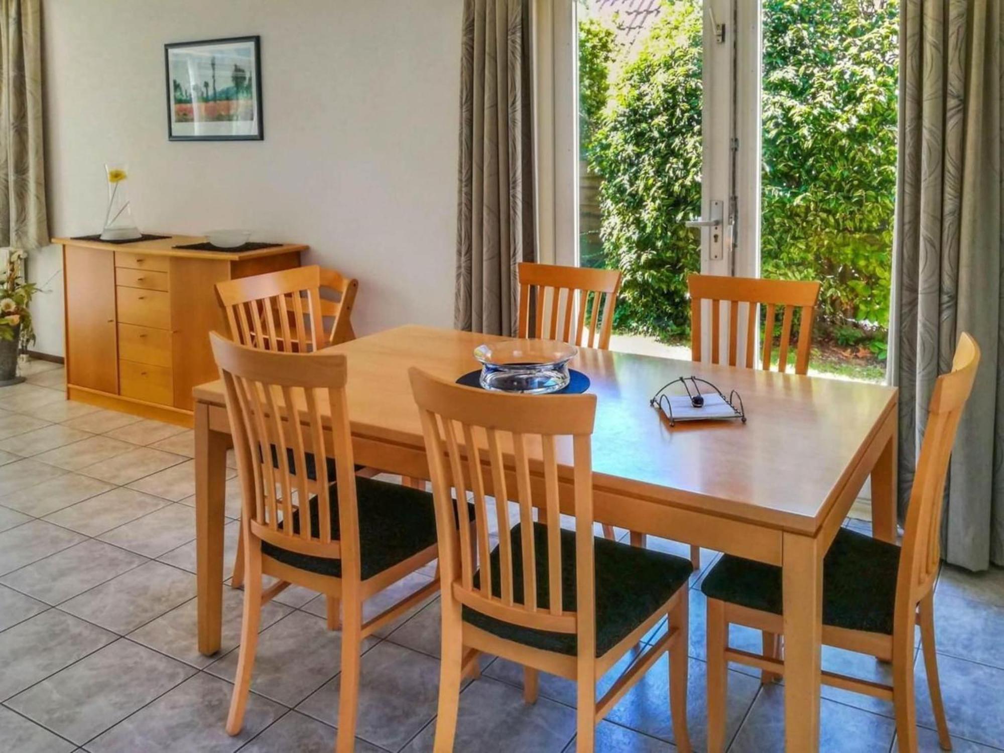 Vakantiehuis Pleasant With Garden Breskens